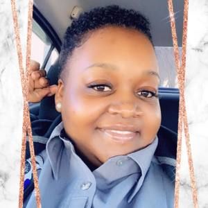 Meet your Posher, Tenika